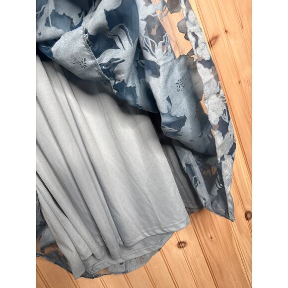 NWT Lulus Proof of Perfection Blue Floral Tiered Tie-Strap Midi Dress Cruise L - Picture 8 of 10